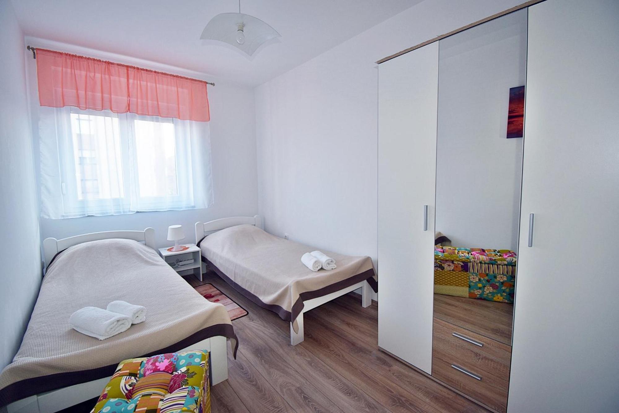 Apartment Navy Near The Beach Pula Exterior foto