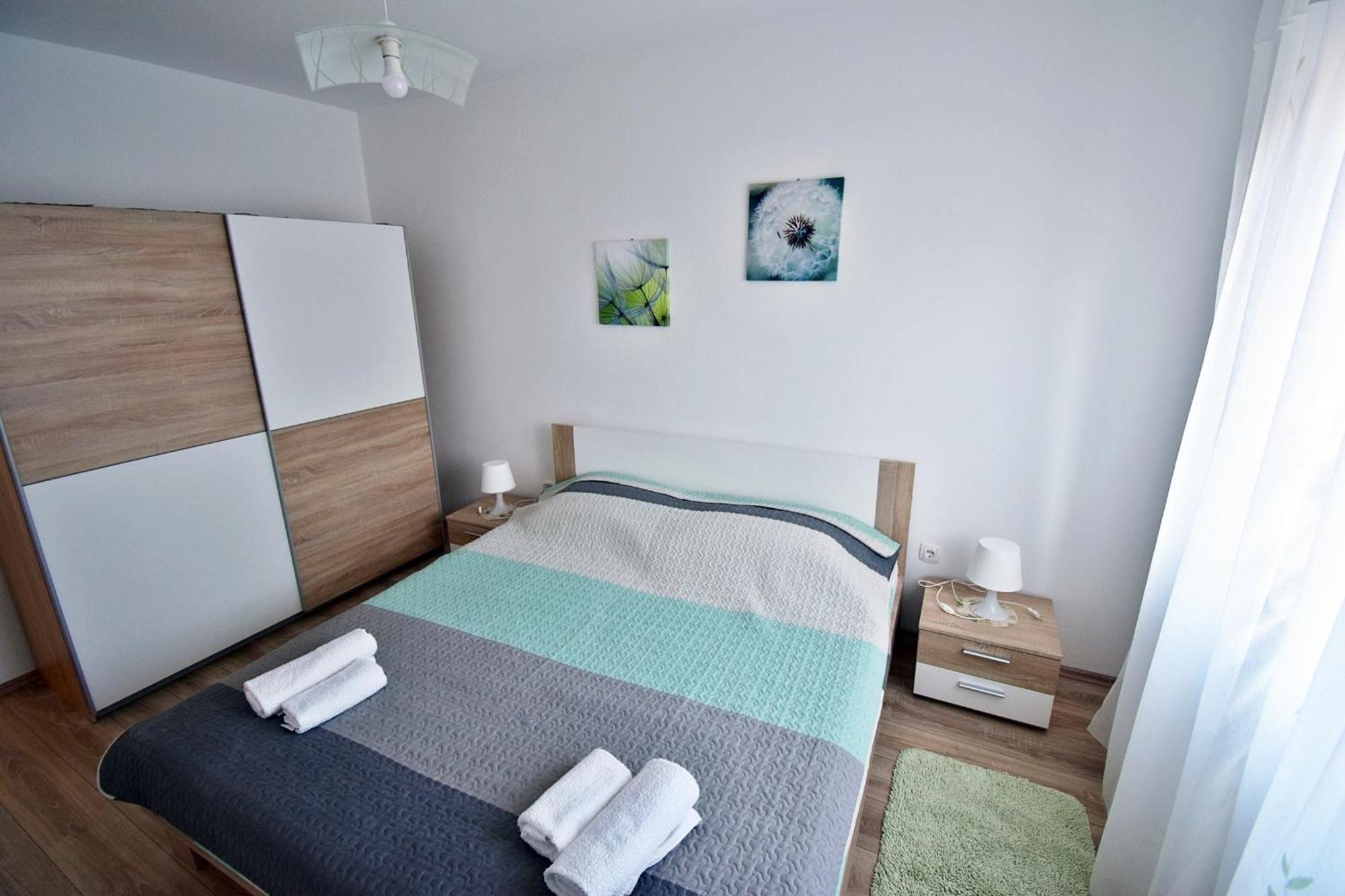 Apartment Navy Near The Beach Pula Exterior foto